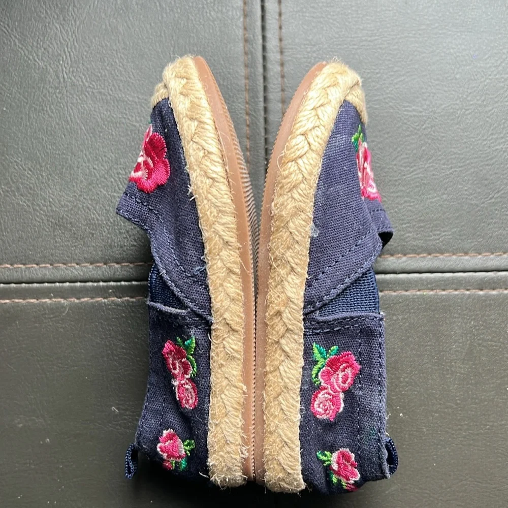 Baby GAP | Navy Blue With Embroidery Roses Pink Green Espadrilles Size 5